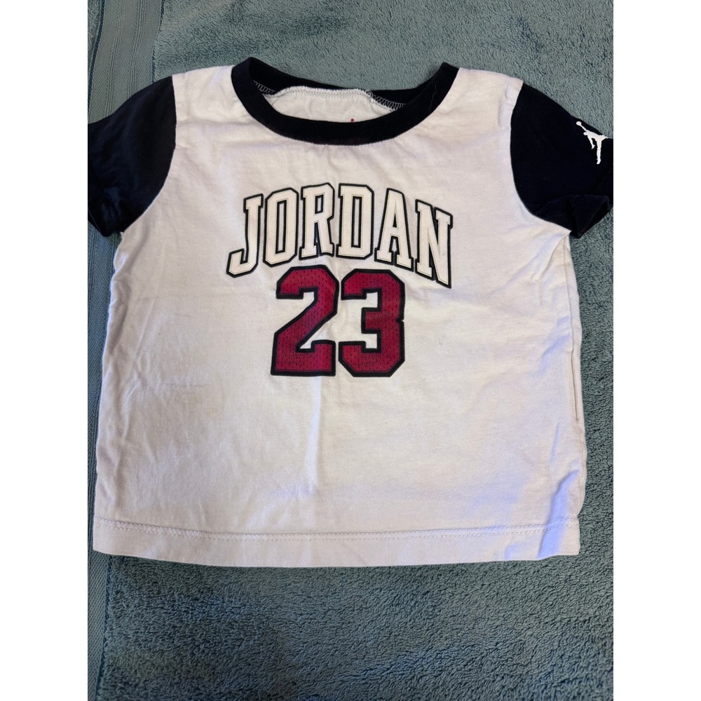 Jordan‎ Brand Toddler Boys 18M Graphic T-Shirt White Black Red Jumpman 23 Tee